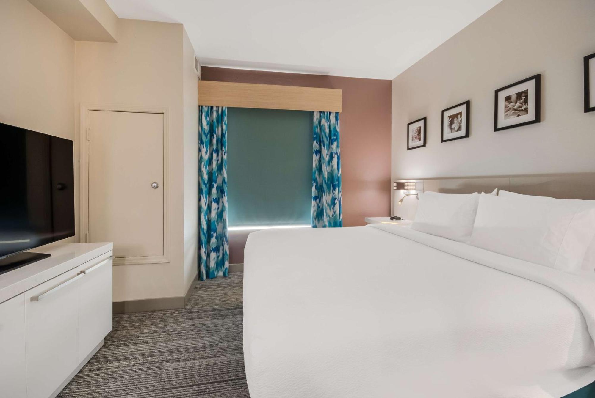 Hilton Garden Inn Oklahoma City Midtown Exterior foto